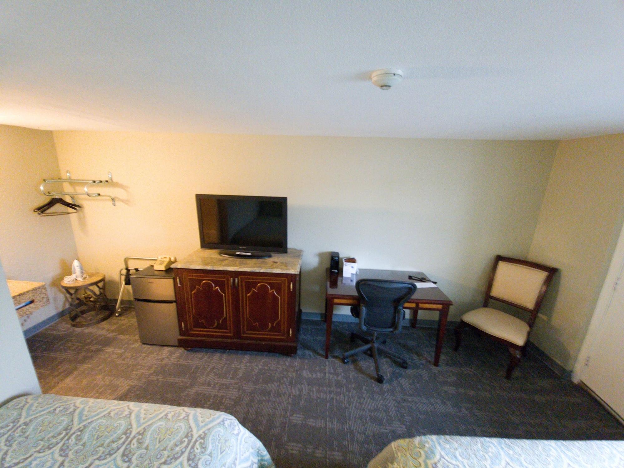 Queen City Inn Bangor Exterior foto